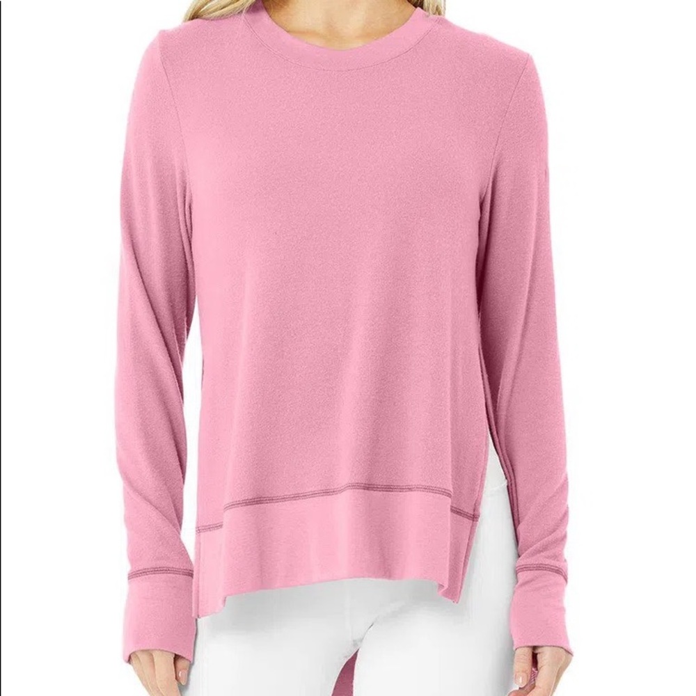 Alo Yoga Glimpse Long Sleeve in Parisian Pink